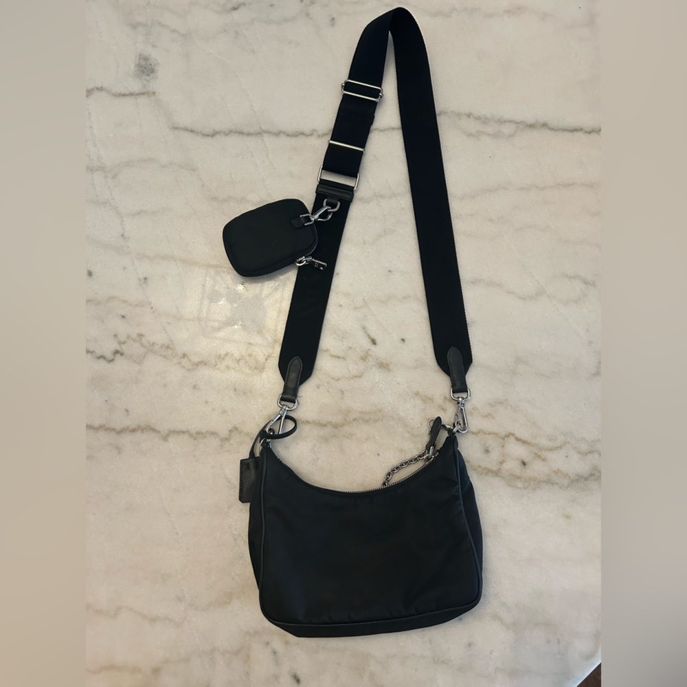 Prada Re-edition 2005 - Picture 2 of 5